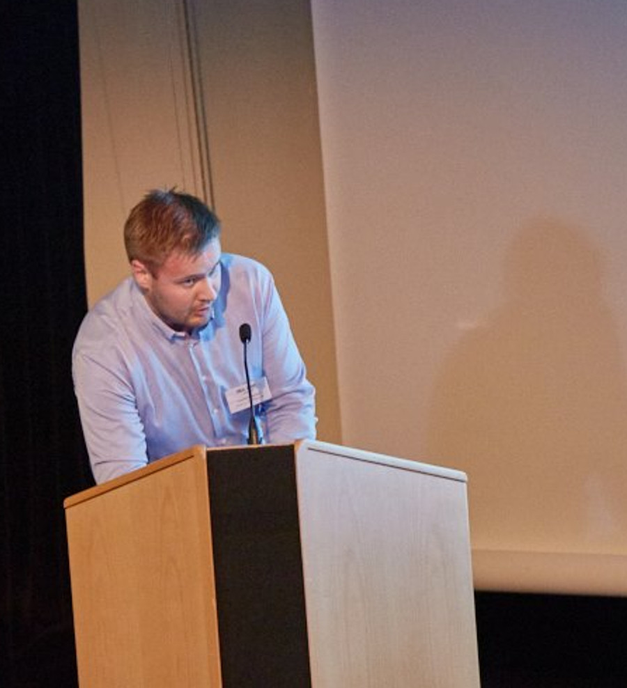 David håller föredrag